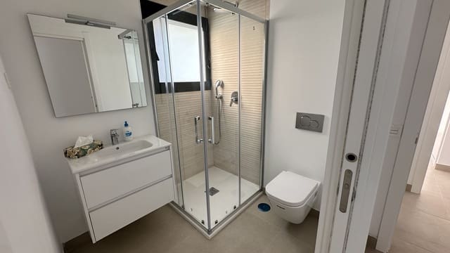 2 bedroom Flat for sale in Centro, Estepona - € 555,000 (Ref: 9503571)