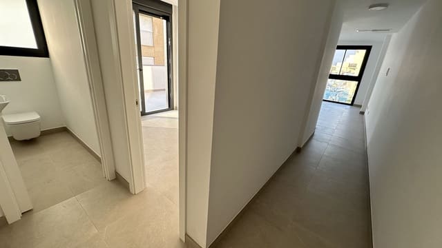 2 bedroom Flat for sale in Centro, Estepona - € 555,000 (Ref: 9503571)