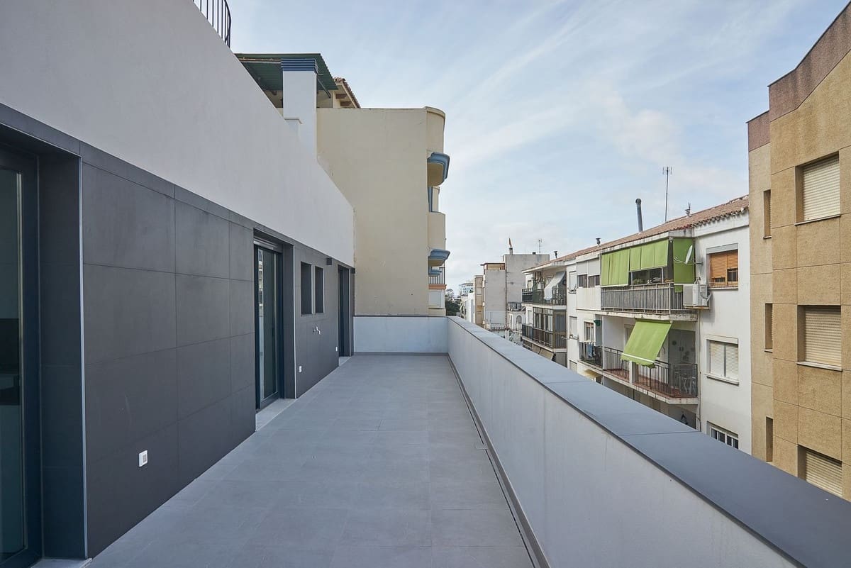 2 sypialnia Mieszkanie na sprzedaż w Estepona - 495 000 € (Ref: 9503571)