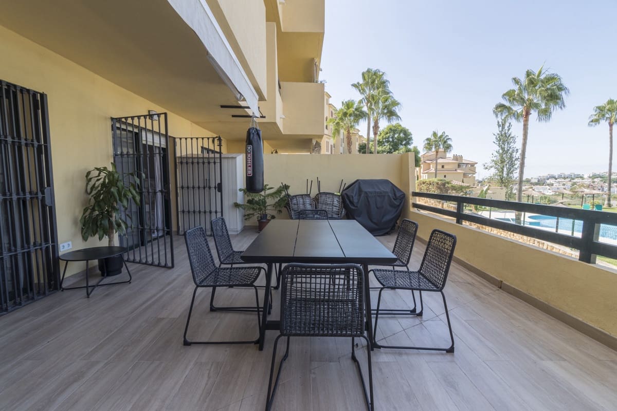 2 quarto Apartamento para venda em New Golden Mile com piscina garagem - 425 000 € (Ref: 9503572)