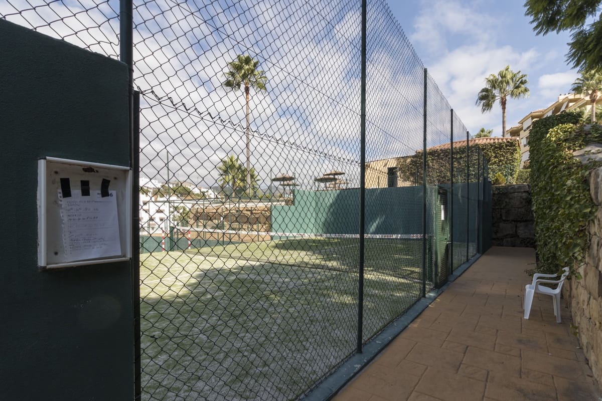 2 quarto Apartamento para venda em New Golden Mile com piscina garagem - 425 000 € (Ref: 9503572)