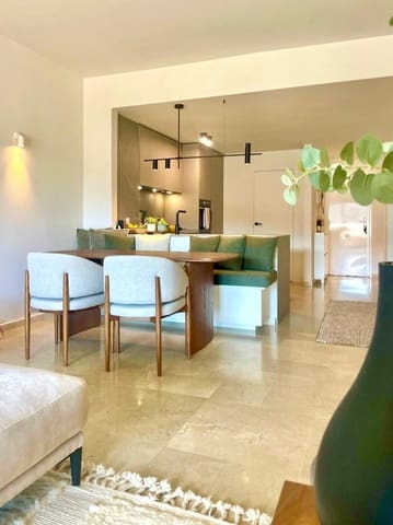 Piso de 2 habitaciones en San Luis de Sabinillas, Manilva en venta con piscina garaje - 358.000 € (Ref: 9503573)