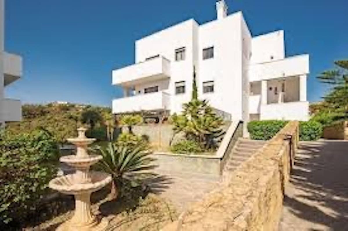 2 bedroom Flat for sale in Manilva with pool garage - € 358,000 (Ref: 9503573)