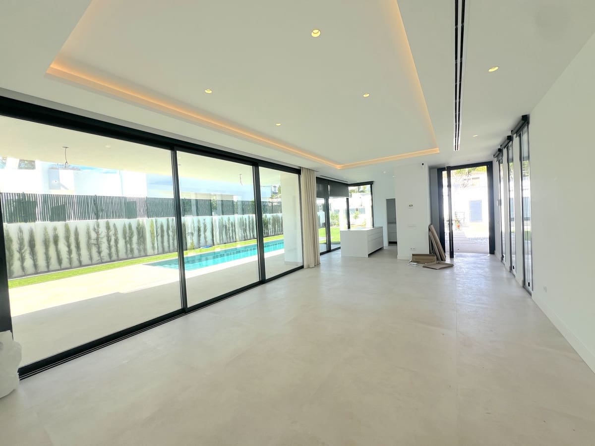 5 soveværelse Villa til salg i Atalaya-Isdabe med swimmingpool - € 2.000.000 (Ref: 9506527)