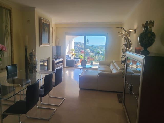 2 quarto Apartamento para venda em El Paraíso, Benahavís com piscina garagem - 480 000 € (Ref: 9509125)