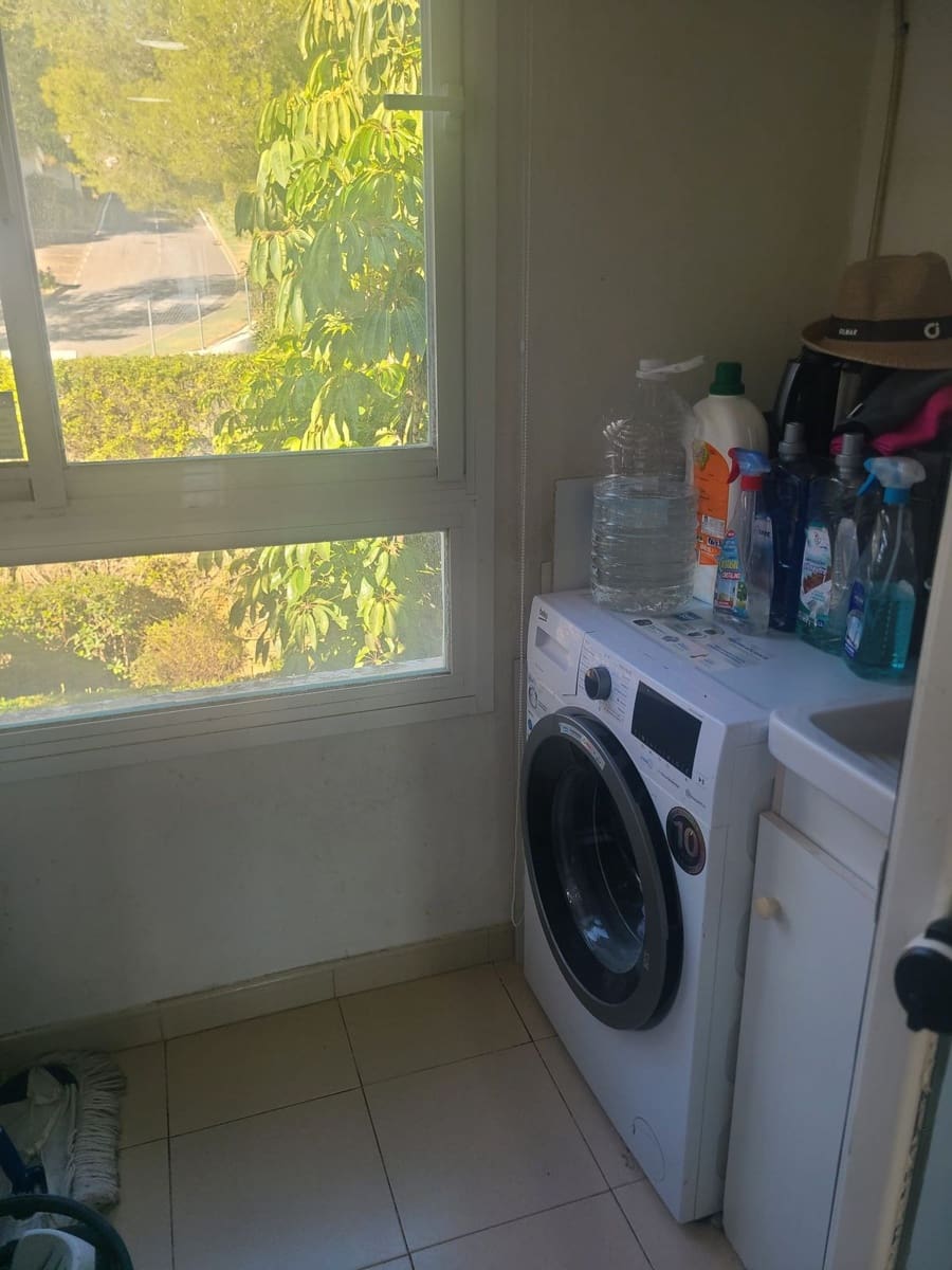 2 sypialnia Mieszkanie na sprzedaż w Benahavis z basenem garażem - 480 000 € (Ref: 9509125)