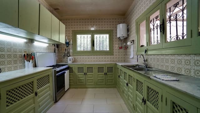 Chalet de 3 habitaciones en El Paraiso, Estepona en venta - 1.375.000 € (Ref: 9510346)