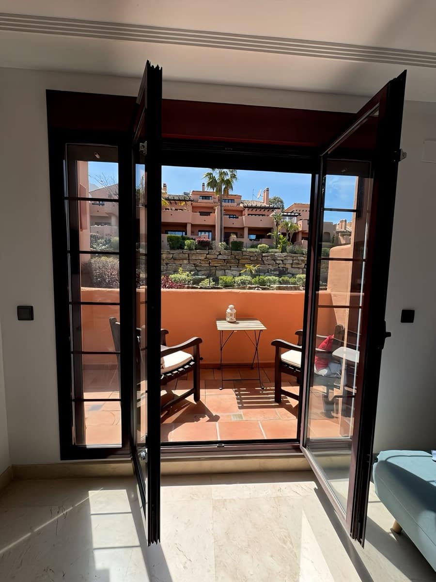 3 camera da letto Appartamento in vendita in Ojen con piscina garage - 495.000 € (Rif: 9510347)