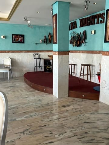 Local Commercial à vendre à El Paraiso, Estepona - 1 680 000 € (Ref: 9510348)