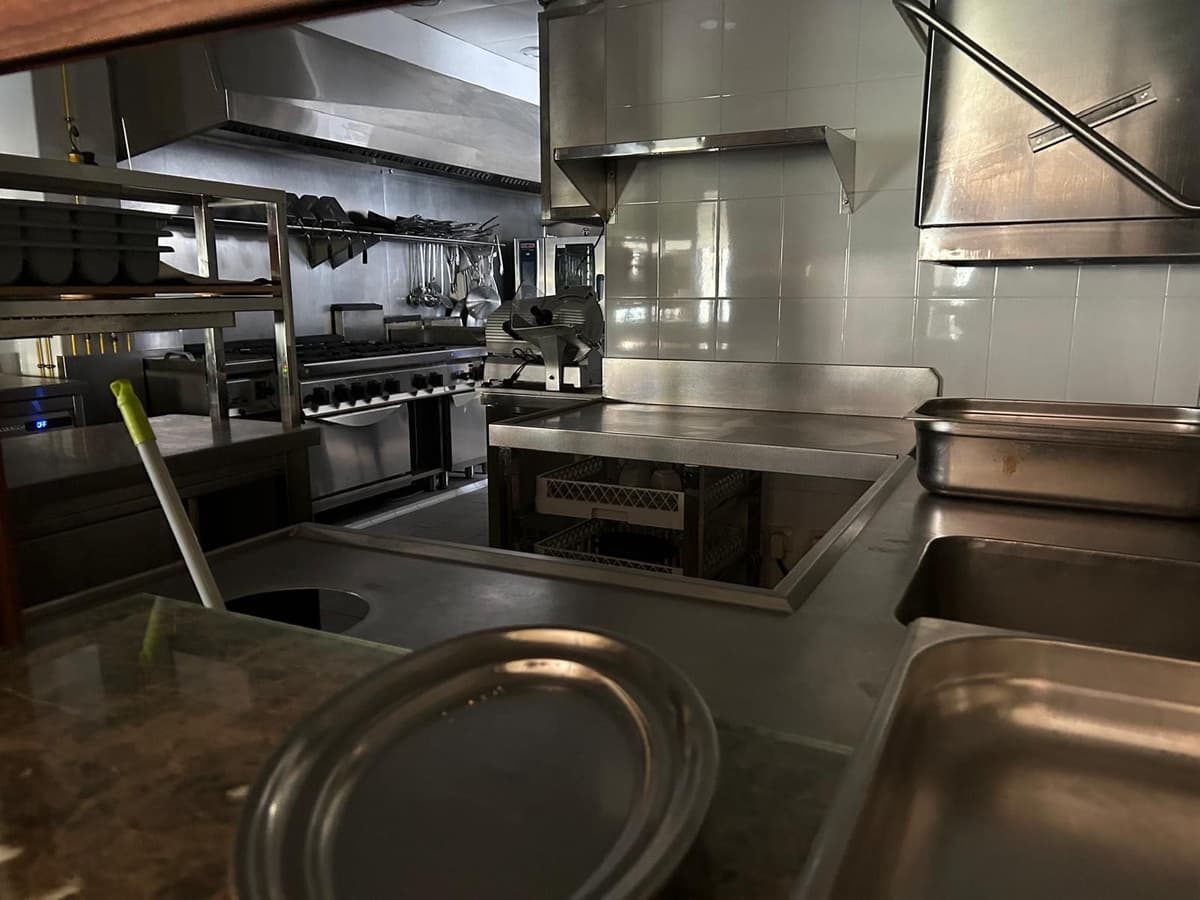 Local Commercial à vendre à El Paraiso - 1 680 000 € (Ref: 9510348)