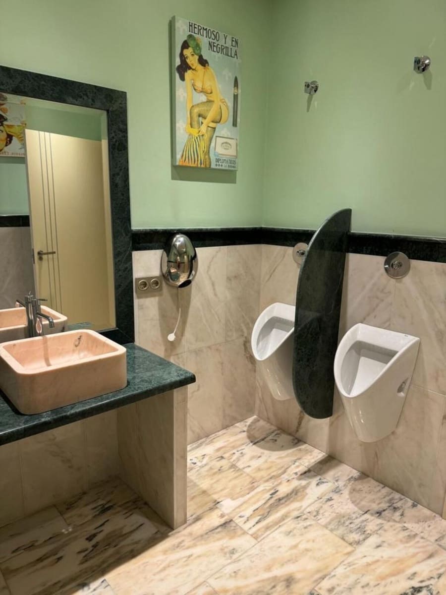 Local Commercial à vendre à El Paraiso - 1 680 000 € (Ref: 9510348)