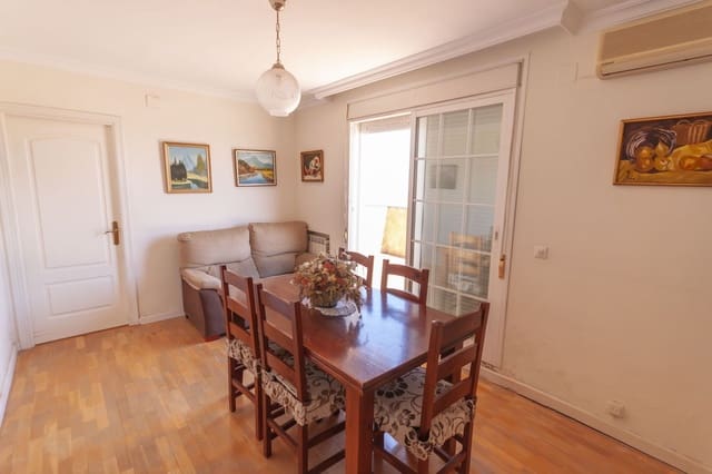 3 makuuhuone Asunto myytävänä paikassa Estepona Pueblo, Estepona mukana 
autotalli - 639 000 € (Ref: 9510350)