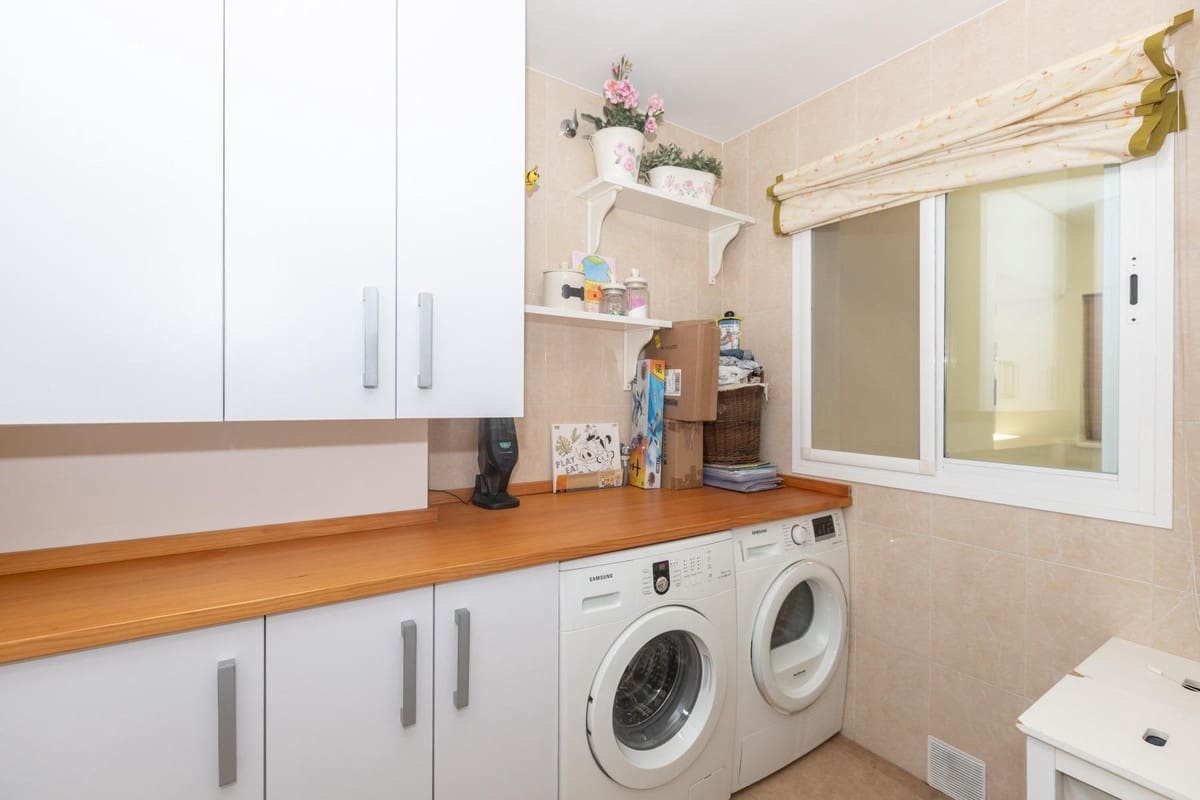 3 camera da letto Appartamento in vendita in Estepona con piscina garage - 385.000 € (Rif: 9516374)