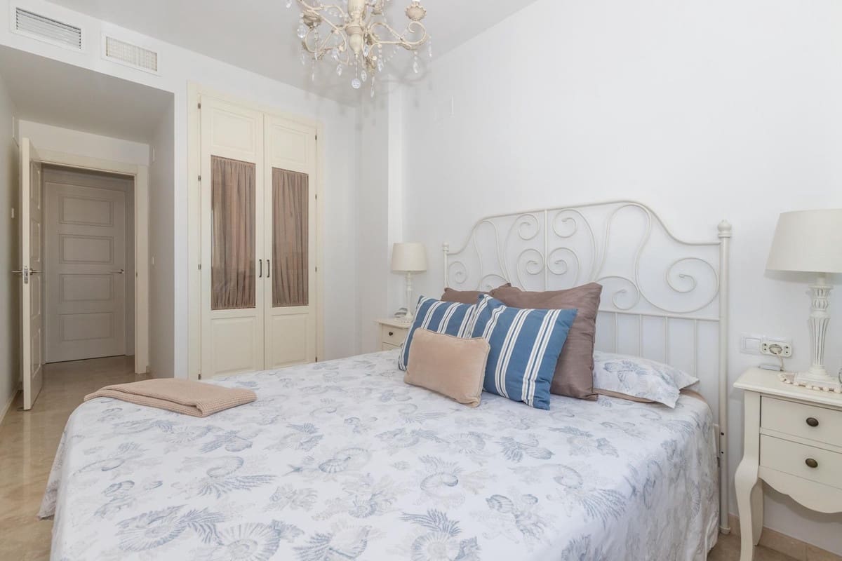 3 camera da letto Appartamento in vendita in Estepona con piscina garage - 385.000 € (Rif: 9516374)