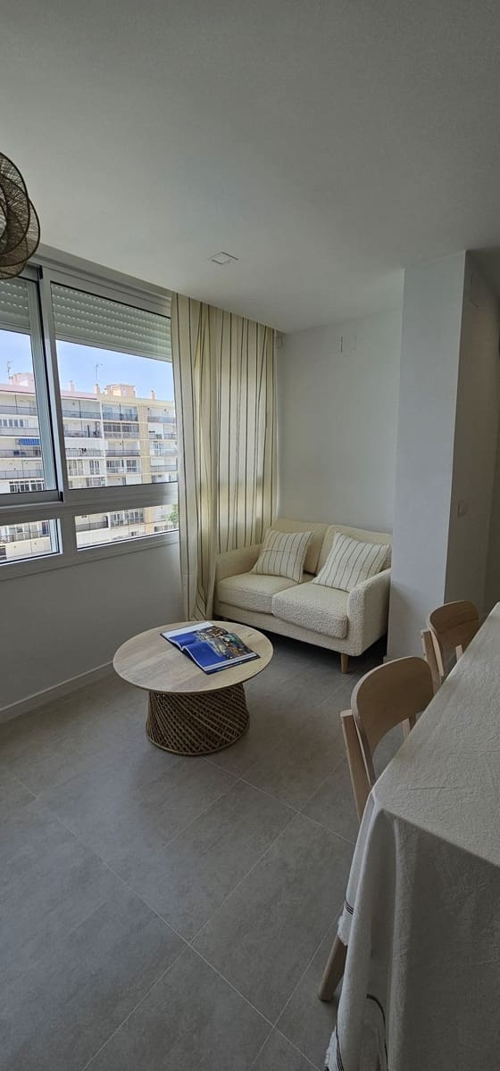 Piso de 1 habitación en Mijas en venta con piscina - 285.000 € (Ref: 9516375)