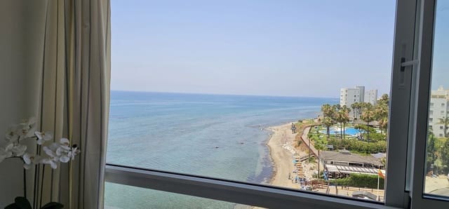 Piso de 1 habitación en Mijas en venta con piscina - 285.000 € (Ref: 9516375)