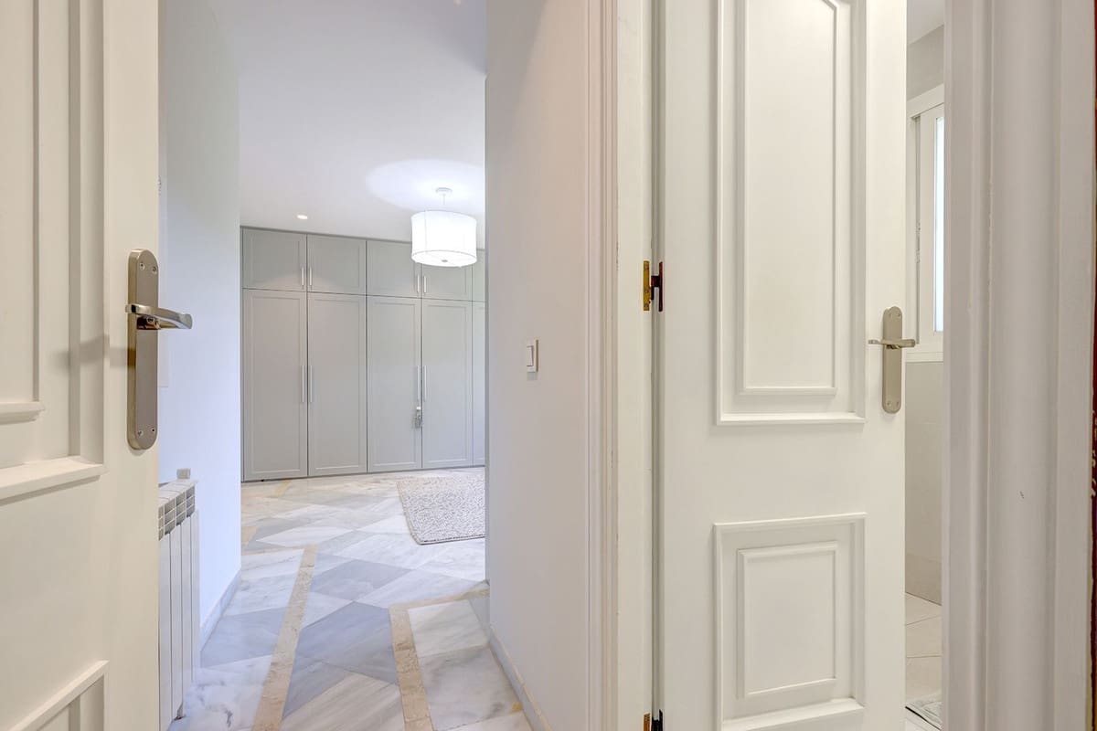 Chalet de 4 habitaciones en Mijas en venta con piscina garaje - 1.275.000 € (Ref: 9521667)