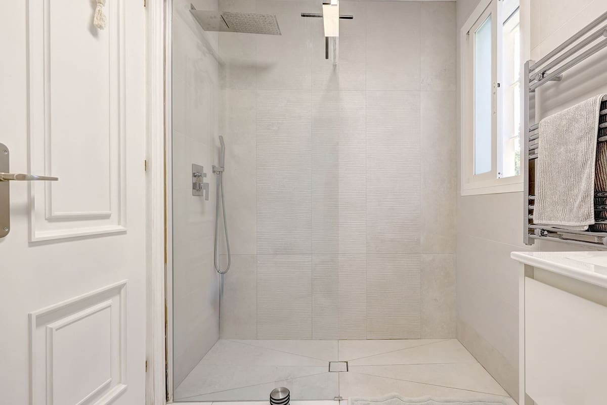 Chalet de 4 habitaciones en Mijas en venta con piscina garaje - 1.275.000 € (Ref: 9521667)