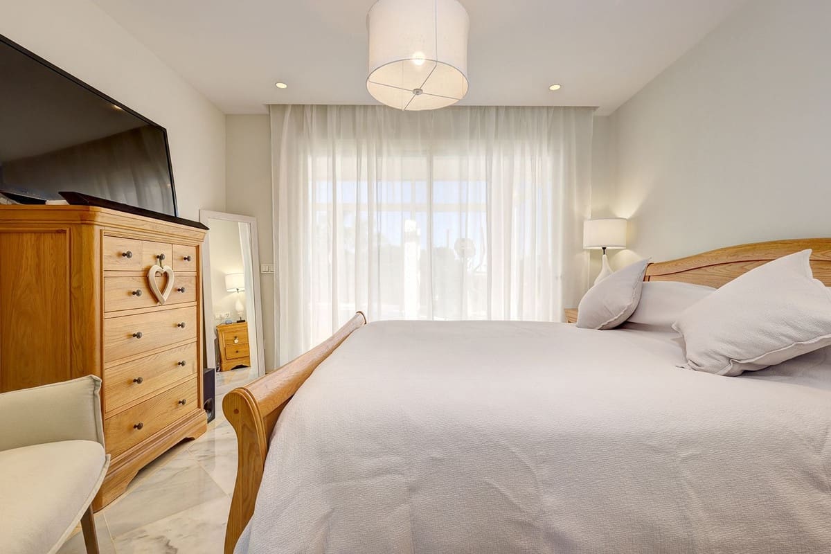 Chalet de 4 habitaciones en Mijas en venta con piscina garaje - 1.275.000 € (Ref: 9521667)