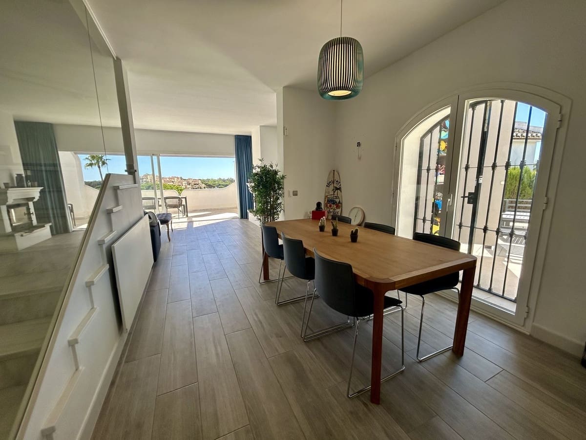 5 sovrum Villa till salu i Marbella med pool garage - 1 499 000 € (Ref: 9521669)