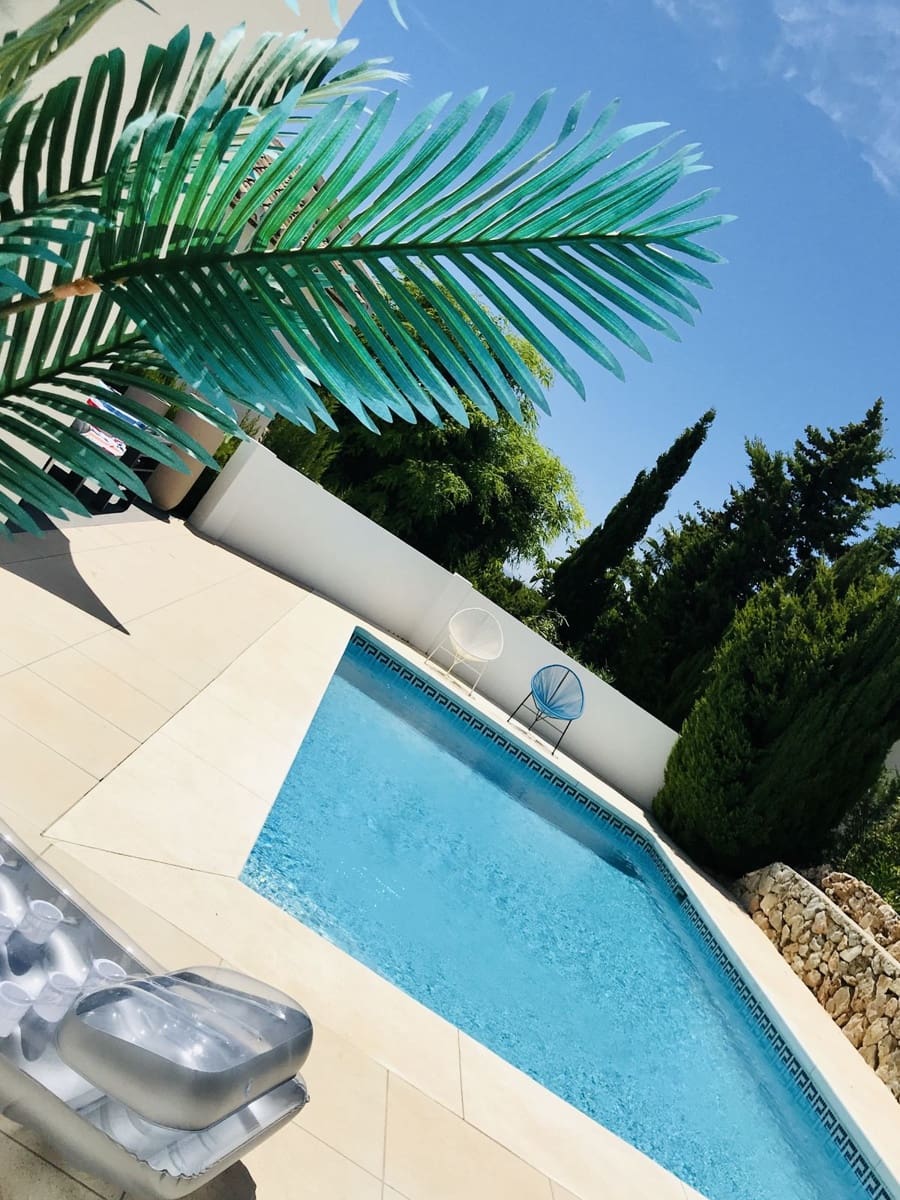 5 sovrum Villa till salu i Marbella med pool garage - 1 499 000 € (Ref: 9521669)