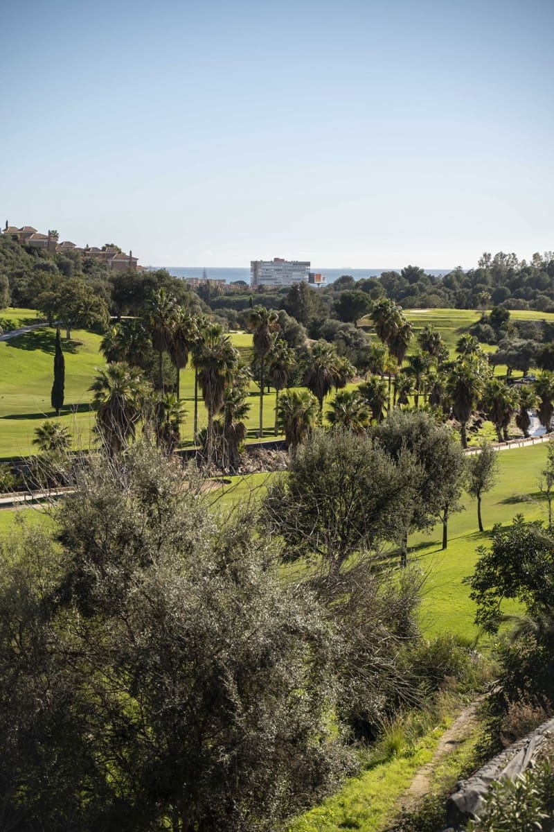 4 sypialnia Willa na sprzedaż w Marbella z basenem garażem - 2 450 000 € (Ref: 9521670)