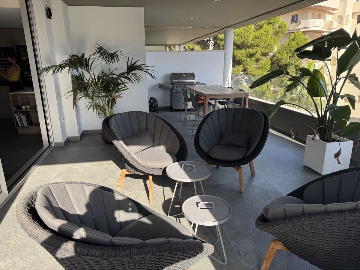 3 soveværelse Lejlighed til salg i Marbella med swimmingpool - € 1.195.000 (Ref: 9521957)