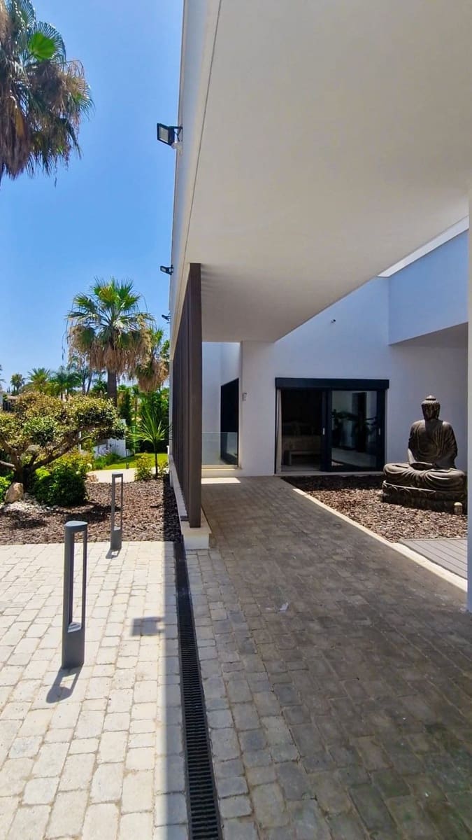 5 sovrum Villa till salu i Marbella med pool garage - 5 475 000 € (Ref: 9521958)