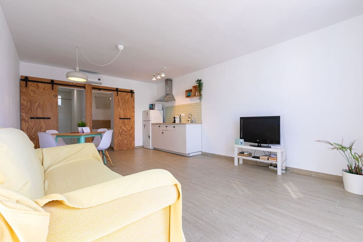 Piso de 1 habitación en Mijas en venta con piscina - 259.000 € (Ref: 9521961)