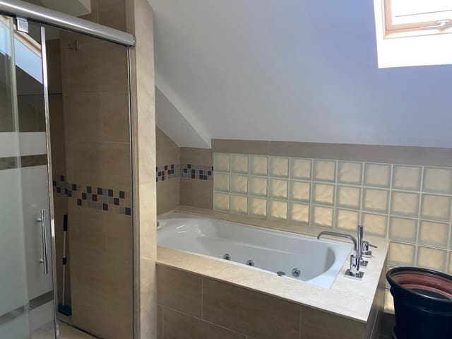 4 soverom Leilighet til salgs i Centro, Estepona med svømmebasseng - € 397 000 (Ref: 9521963)