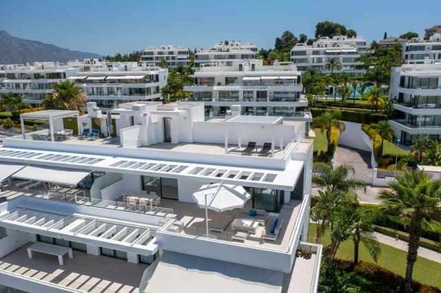 Piso de 3 habitaciones en Benahavís pueblo, Benahavís en venta con piscina garaje - 1.050.000 € (Ref: 9523072)