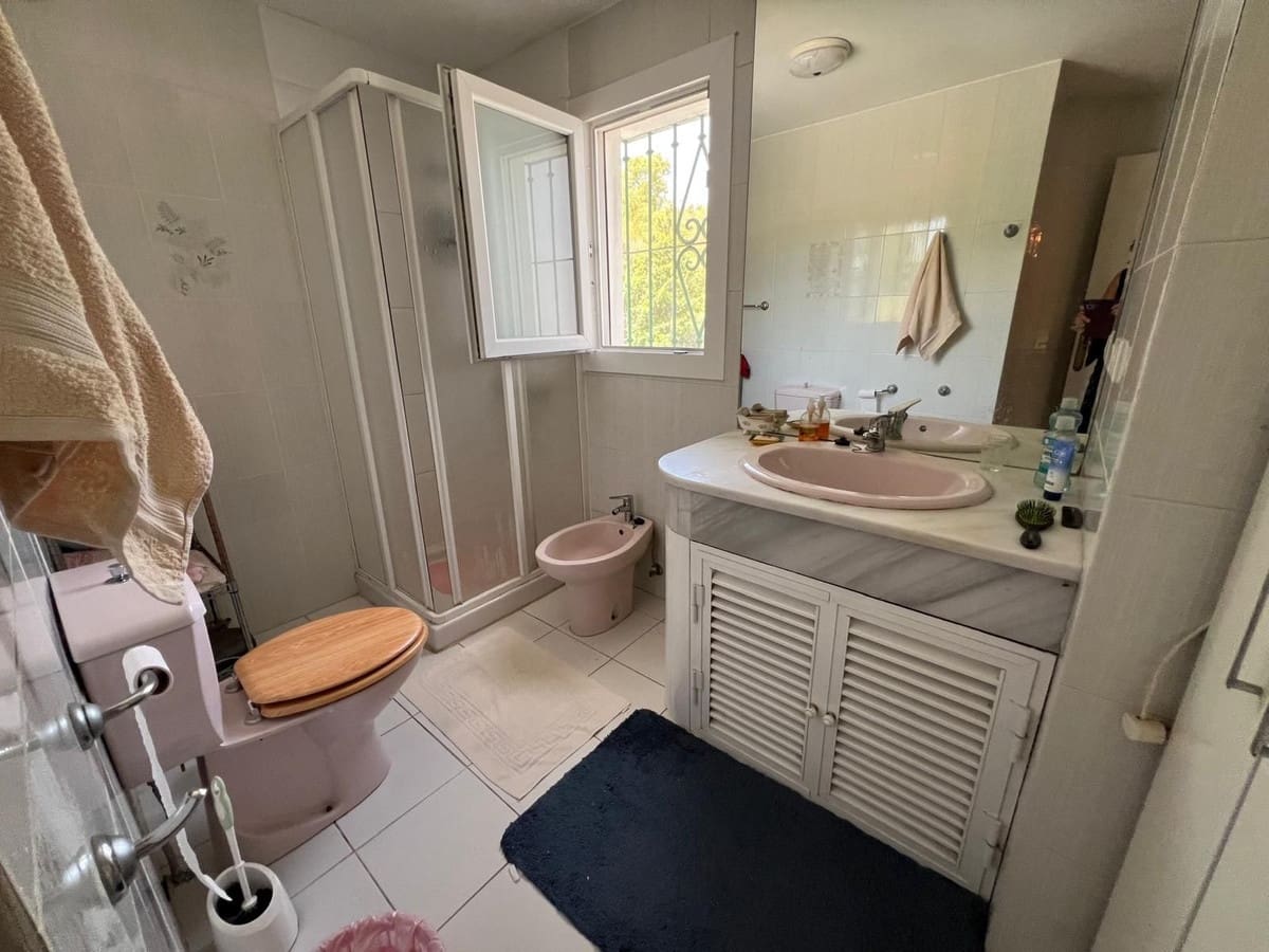 3 bedroom Villa for sale in Atalaya-Isdabe with pool - € 430,000 (Ref: 9523494)