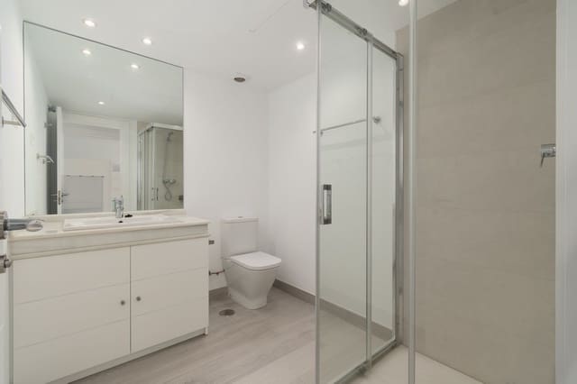 4 sypialnia Willa na sprzedaż w Ojen z basenem garażem - 649 950 € (Ref: 9523496)