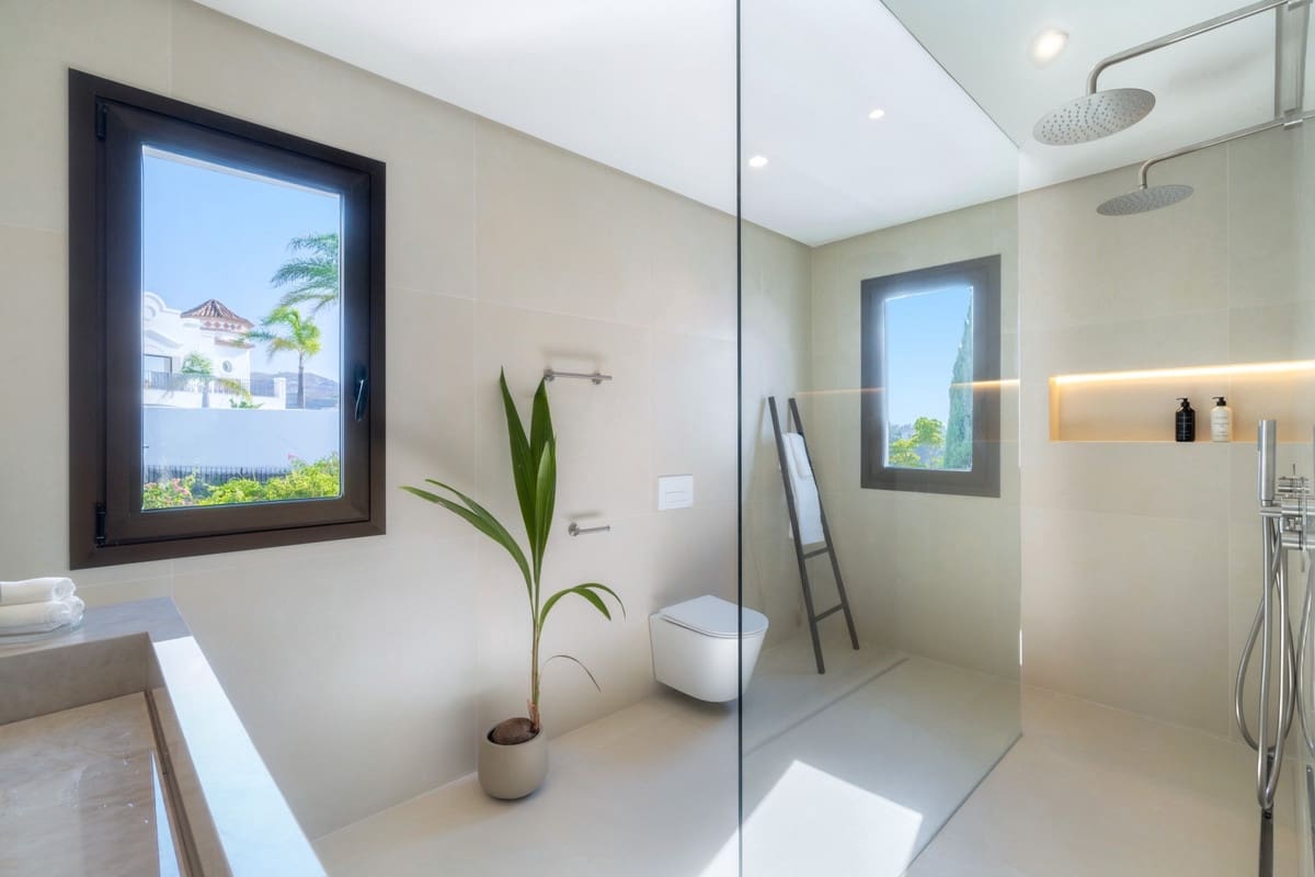 Piso de 3 habitaciones en Benahavís en venta con piscina garaje - 1.500.000 € (Ref: 9523497)