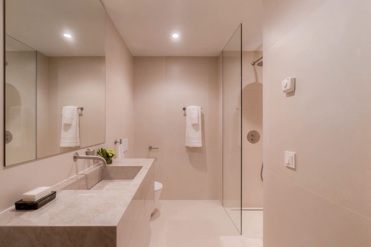 Piso de 3 habitaciones en Benahavís en venta con piscina garaje - 1.500.000 € (Ref: 9523497)