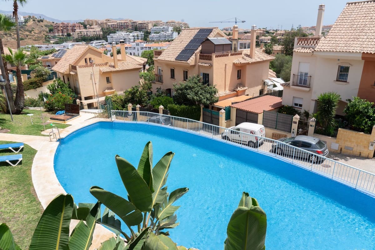 3 sypialnia Willa na sprzedaż w Mijas z basenem - 490 000 € (Ref: 9523503)