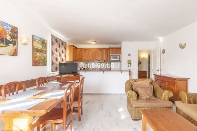 Piso de 2 habitaciones en El Paraiso, Estepona en venta con piscina garaje - 285.000 € (Ref: 9525817)