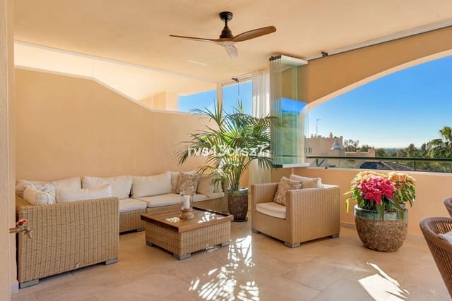3 bedroom Flat for sale in Santa María, Marbella with pool garage - € 569,000 (Ref: 9525818)