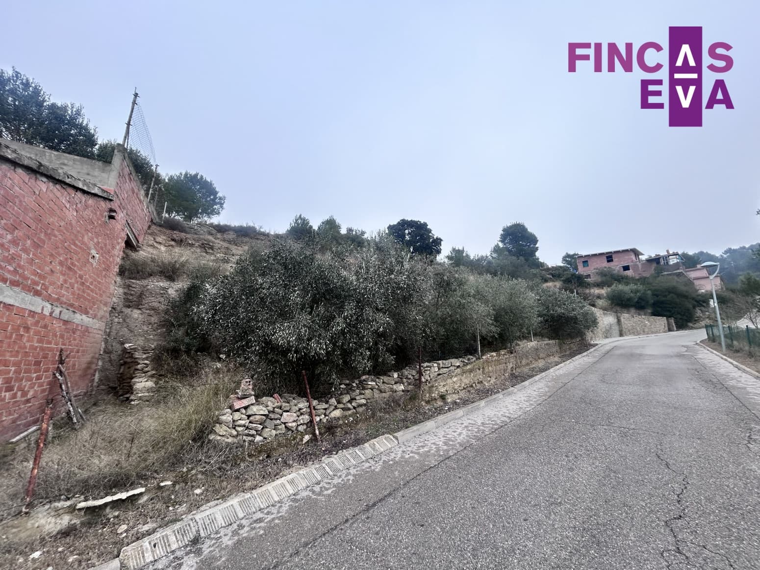 Building Plot for sale in Barcelona city - € 59,000 (Ref: 9528961)