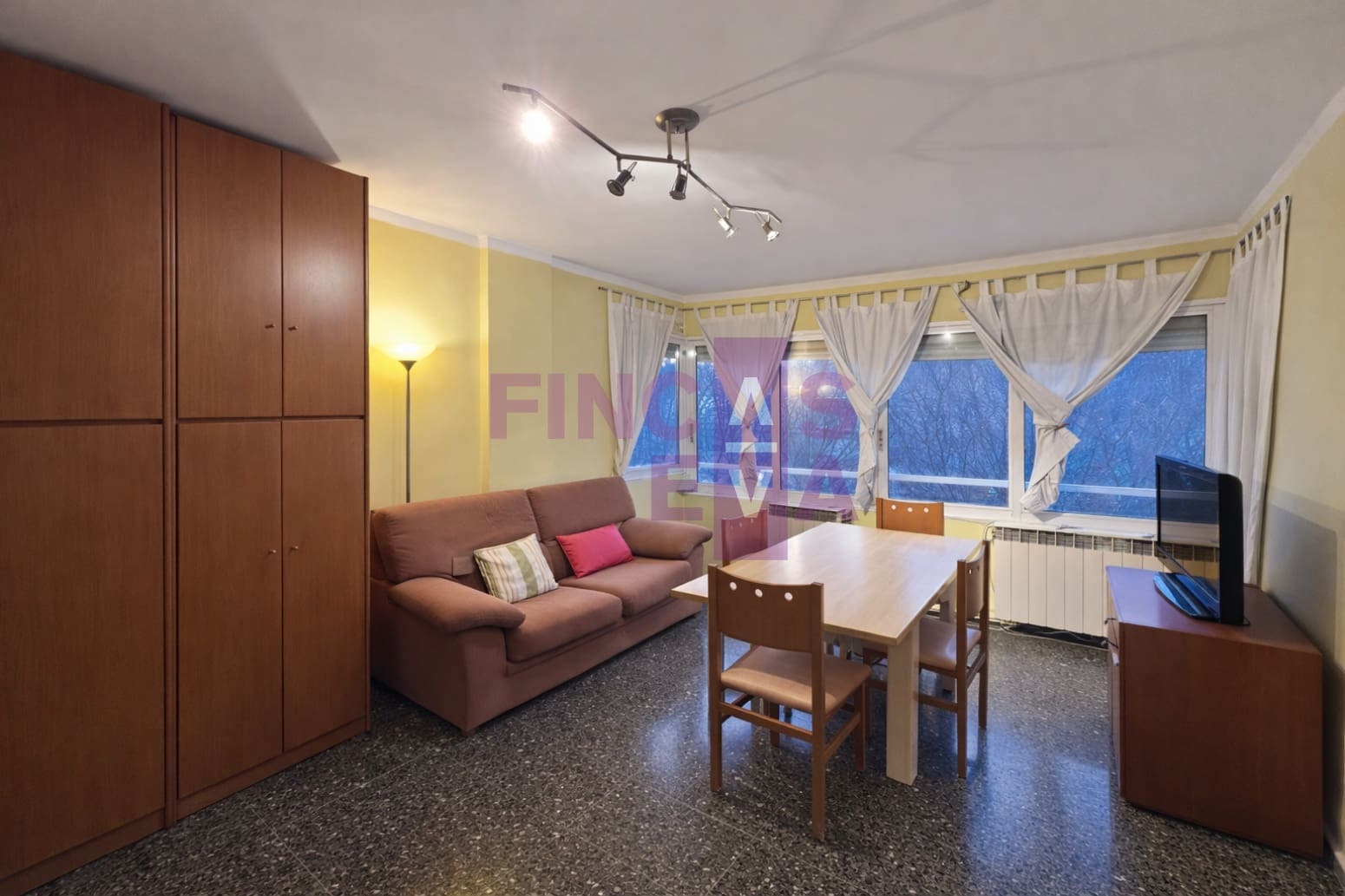 4 sypialnia Mieszkanie na sprzedaż w Miasto Barcelona - 515 000 € (Ref: 9528962)