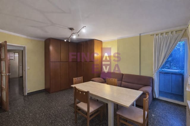 4 slaapkamer Flat te koop in La Verneda i La Pau, Barcelona stad - € 510.000 (Ref: 9528962)