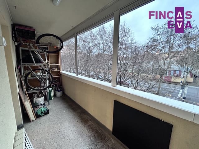 4 slaapkamer Flat te koop in La Verneda i La Pau, Barcelona stad - € 510.000 (Ref: 9528962)