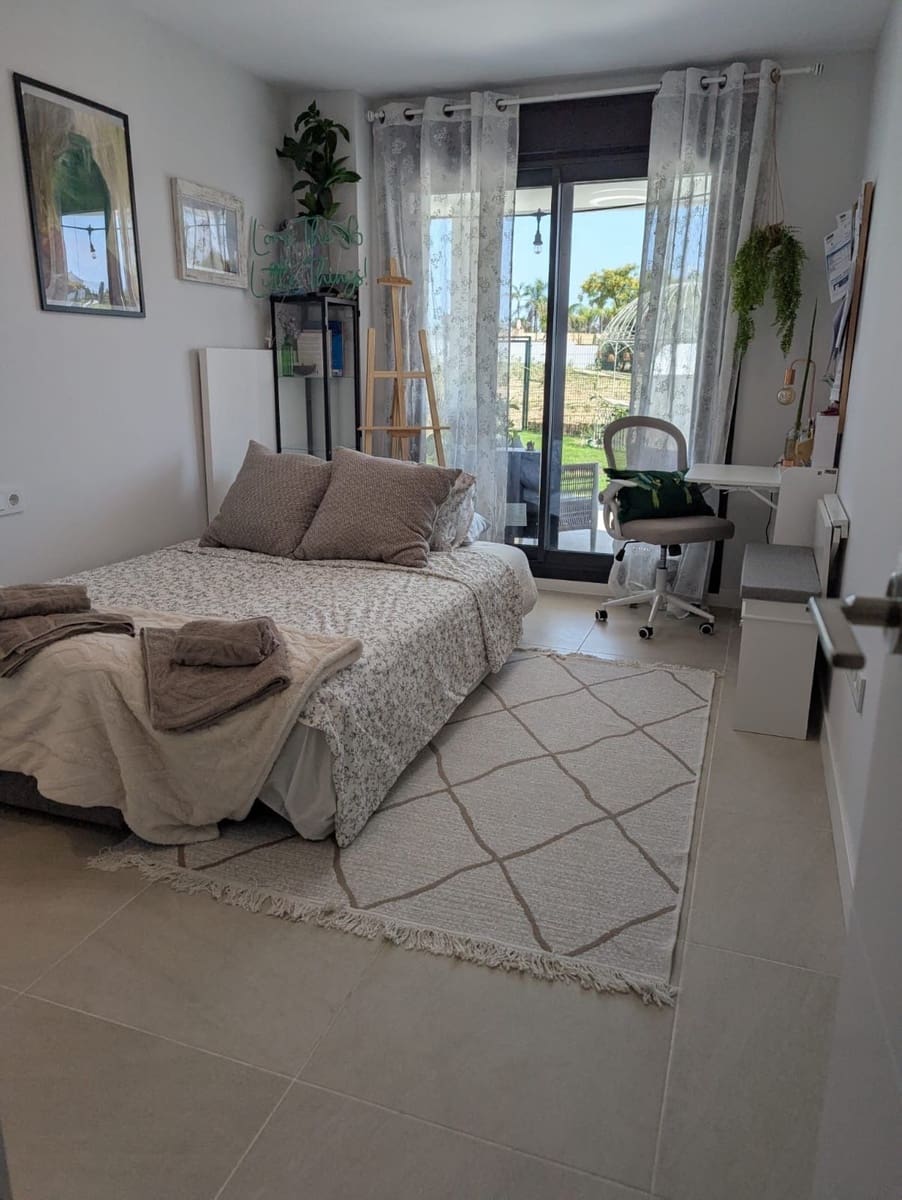 2 makuuhuone Asunto myytävänä paikassa New Golden Mile mukana uima-altaan 
autotalli - 450 000 € (Ref: 9532537)