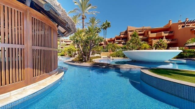 2 quarto Apartamento para venda em New Golden Mile, Estepona - 545 000 € (Ref: 9532539)