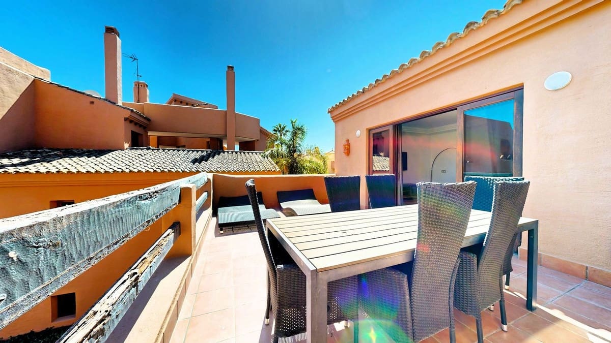 2 soveværelse Lejlighed til salg i New Golden Mile - € 545.000 (Ref: 9532539)