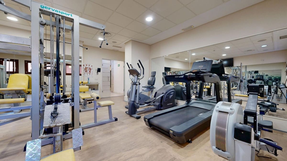 2 soveværelse Lejlighed til salg i New Golden Mile - € 545.000 (Ref: 9532539)