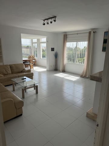 6 quarto Moradia para venda em Las Brisas, Marbella com piscina garagem - 1 495 000 € (Ref: 9532541)