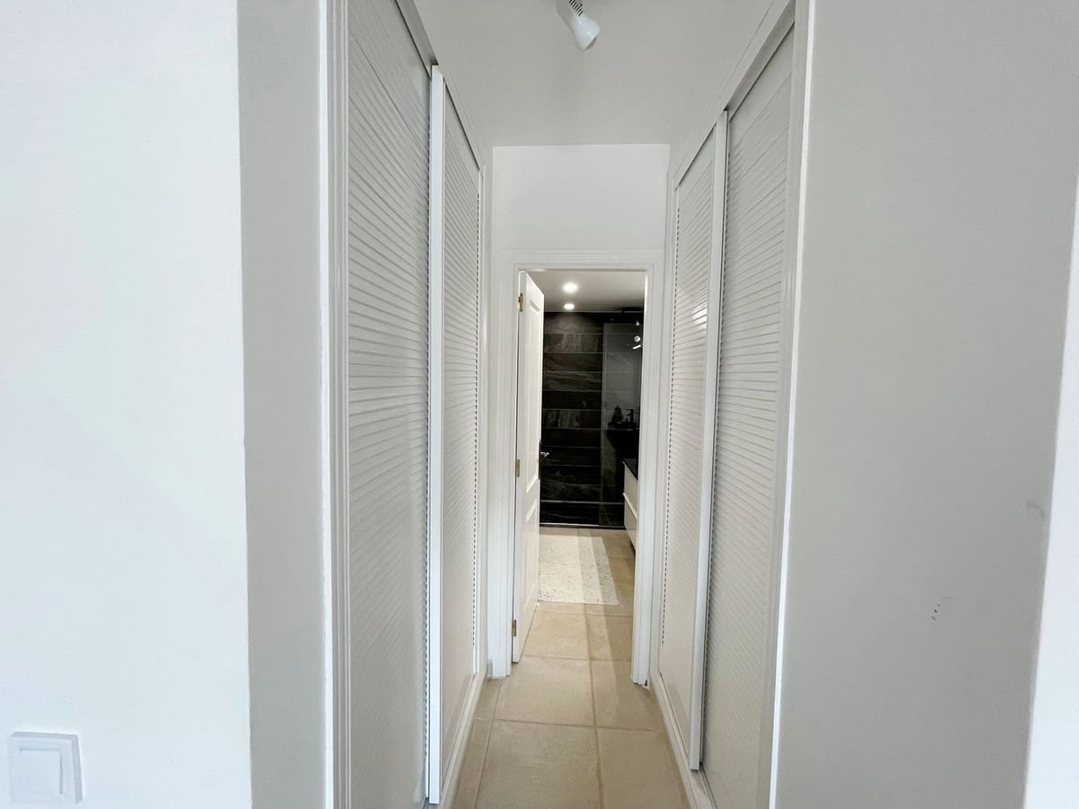 3 sovrum Lägenhet till salu i Marbella med pool garage - 575 000 € (Ref: 9532545)