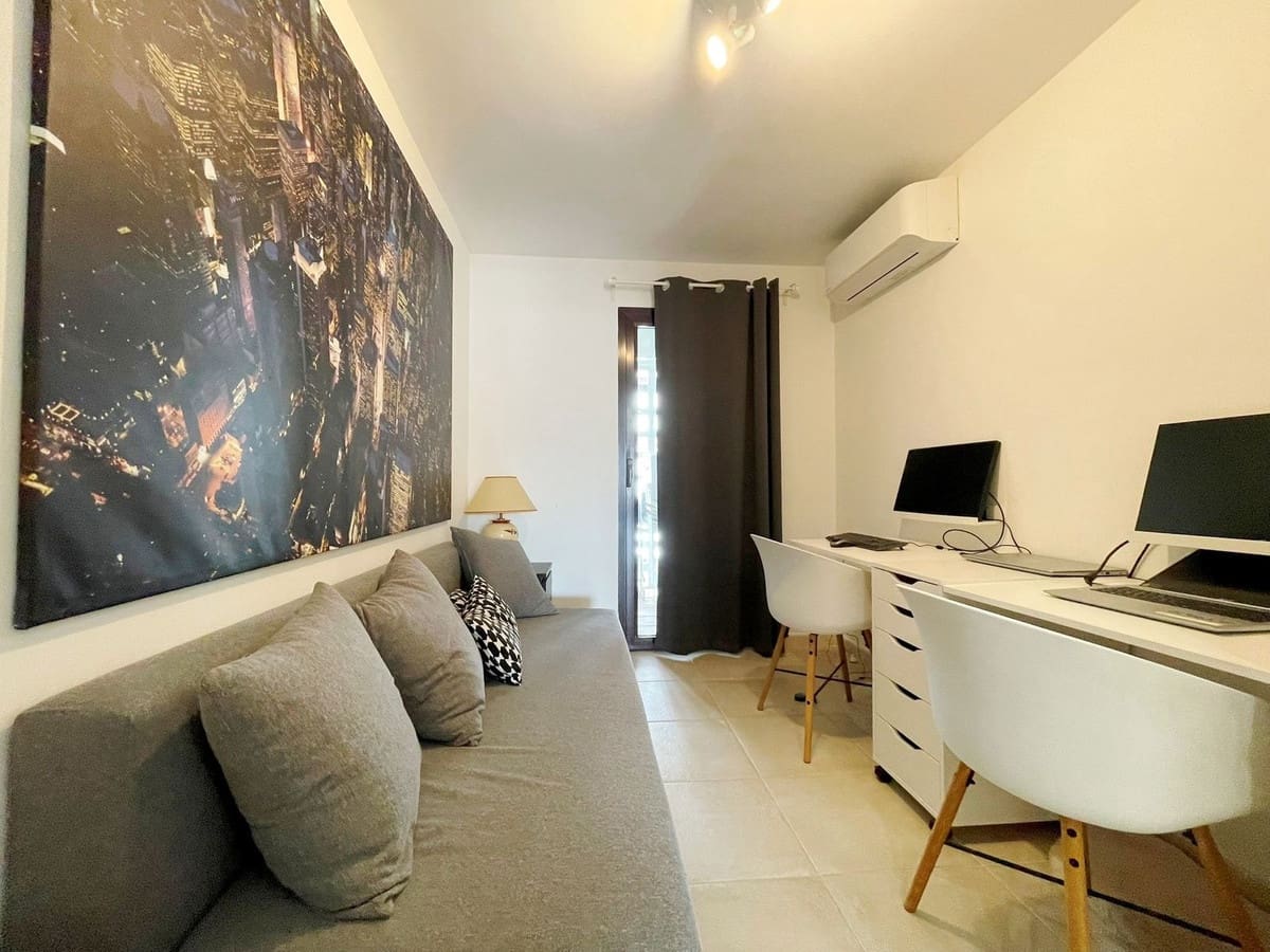 3 sovrum Lägenhet till salu i Marbella med pool garage - 575 000 € (Ref: 9532545)