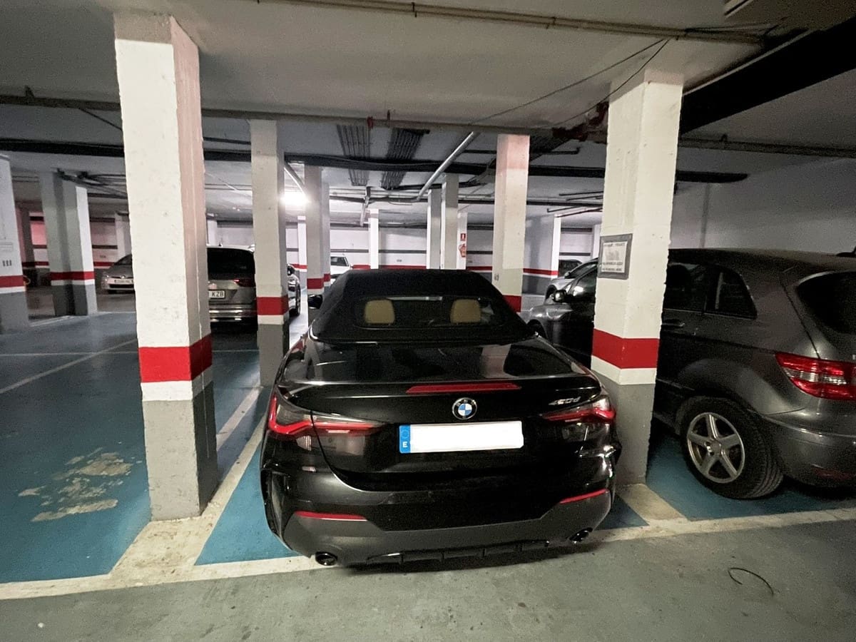 3 sovrum Lägenhet till salu i Marbella med pool garage - 575 000 € (Ref: 9532545)